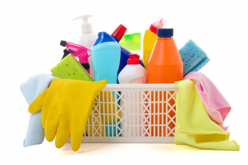 Deep cleaning in a stylish Docklands home kitchen