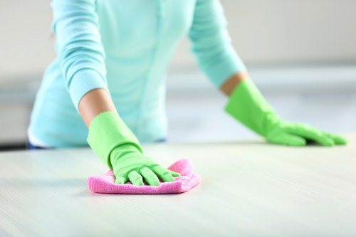 Steam cleaning a carpet in Docklands for a fresher and cleaner finish