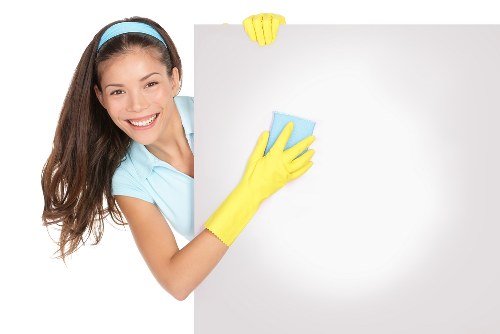 Deep cleaning services for Docklands rental properties